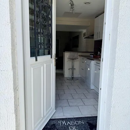 Apartment Plein Sud -histoire De Cles