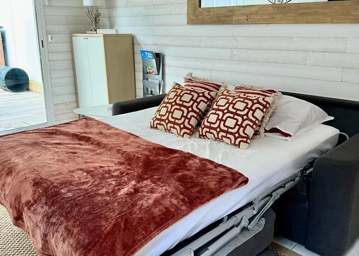 Plein Sud -histoire De Cles * Agde